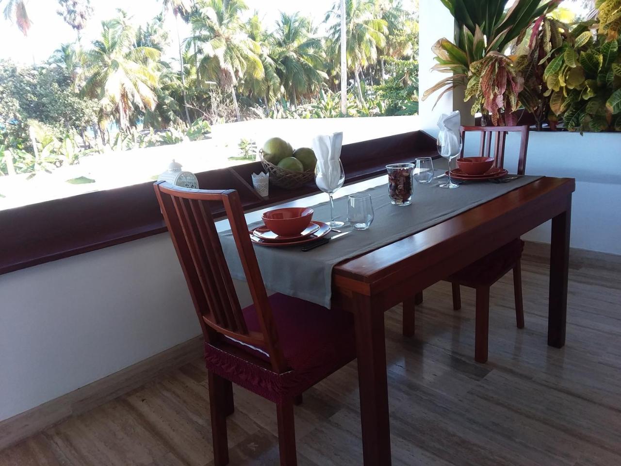 Oasi Encantada - Beach Resort Barahona Bagian luar foto