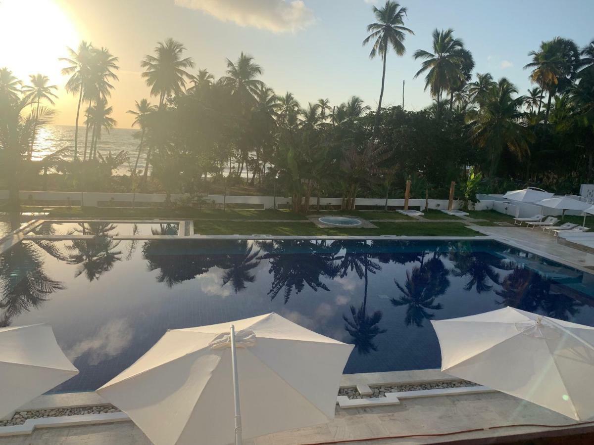 Oasi Encantada - Beach Resort Barahona Bagian luar foto
